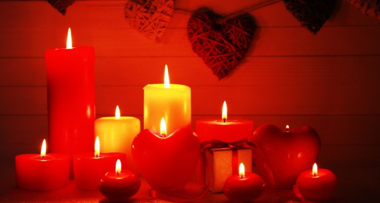 candlelight with hearts