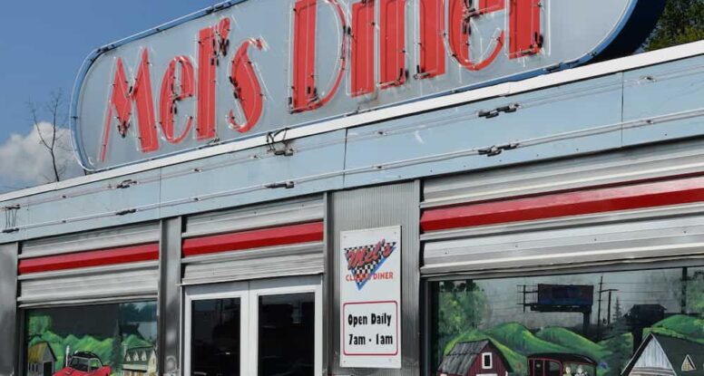 mel's diner pigeon forge